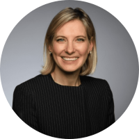 Leah Turnbull headshot